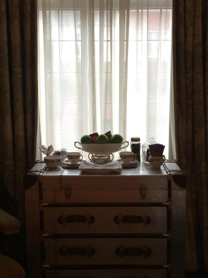 Wynberg House Bed & Breakfast สวอนซี ภายนอก รูปภาพ